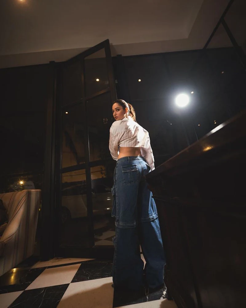 Tamannaah navel crop top jeans curvy actress Tamannaah navel crop top jeans curvy actress