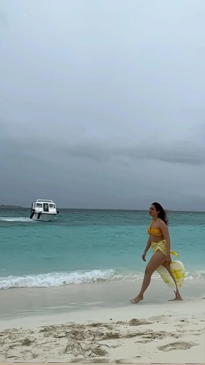 tamannaah swimsuit bikini legs thighs tamannaah swimsuit bikini legs thighs
