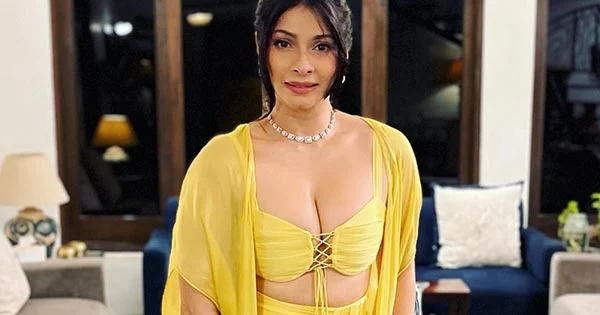 Tanishaa Mukherji in this cleavage baring yellow outfit sets social media n fire – see viral hot pics and video.
