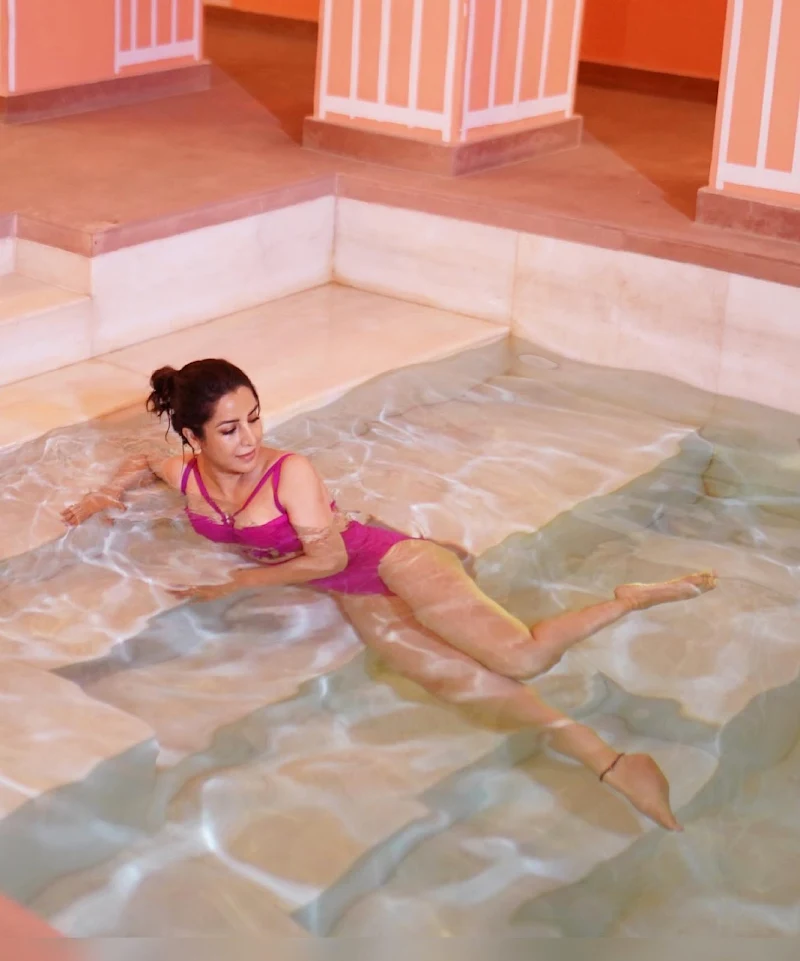 Tisca Chopra pink swimsuit hot actress Tisca Chopra pink swimsuit hot actress