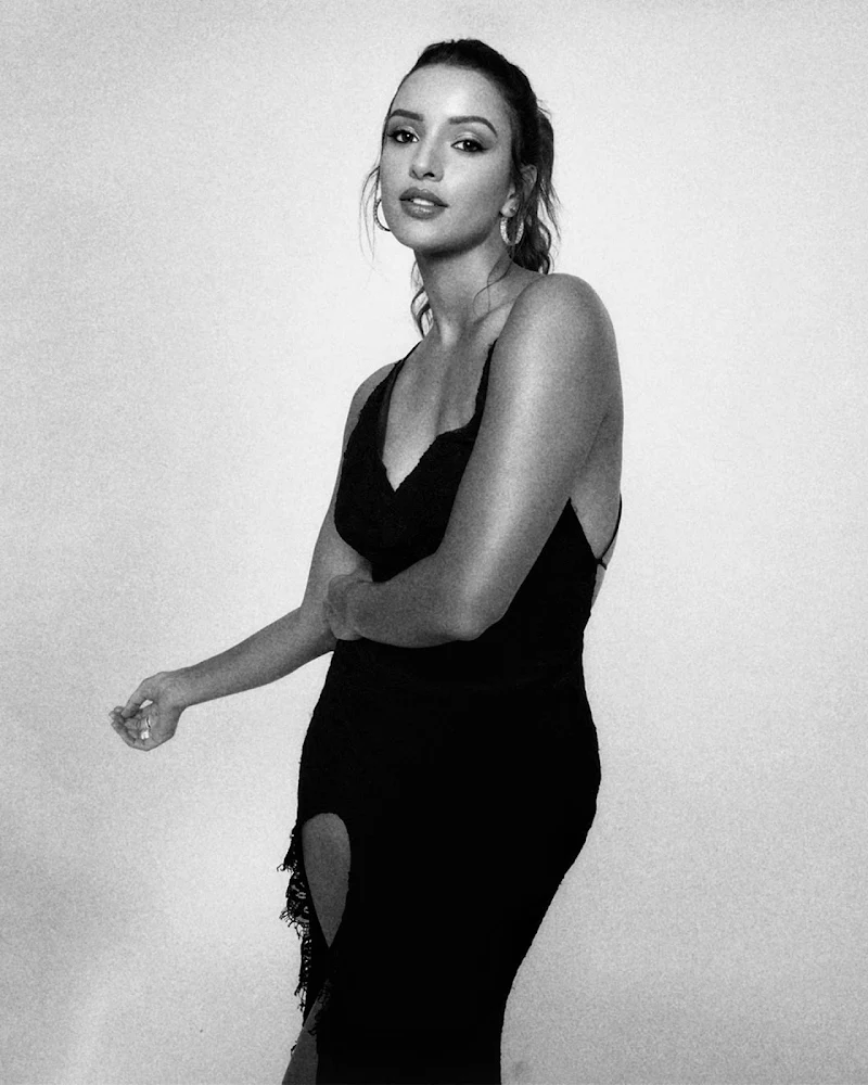 tripti dimri backless black dress hot actress tripti dimri backless black dress hot actress