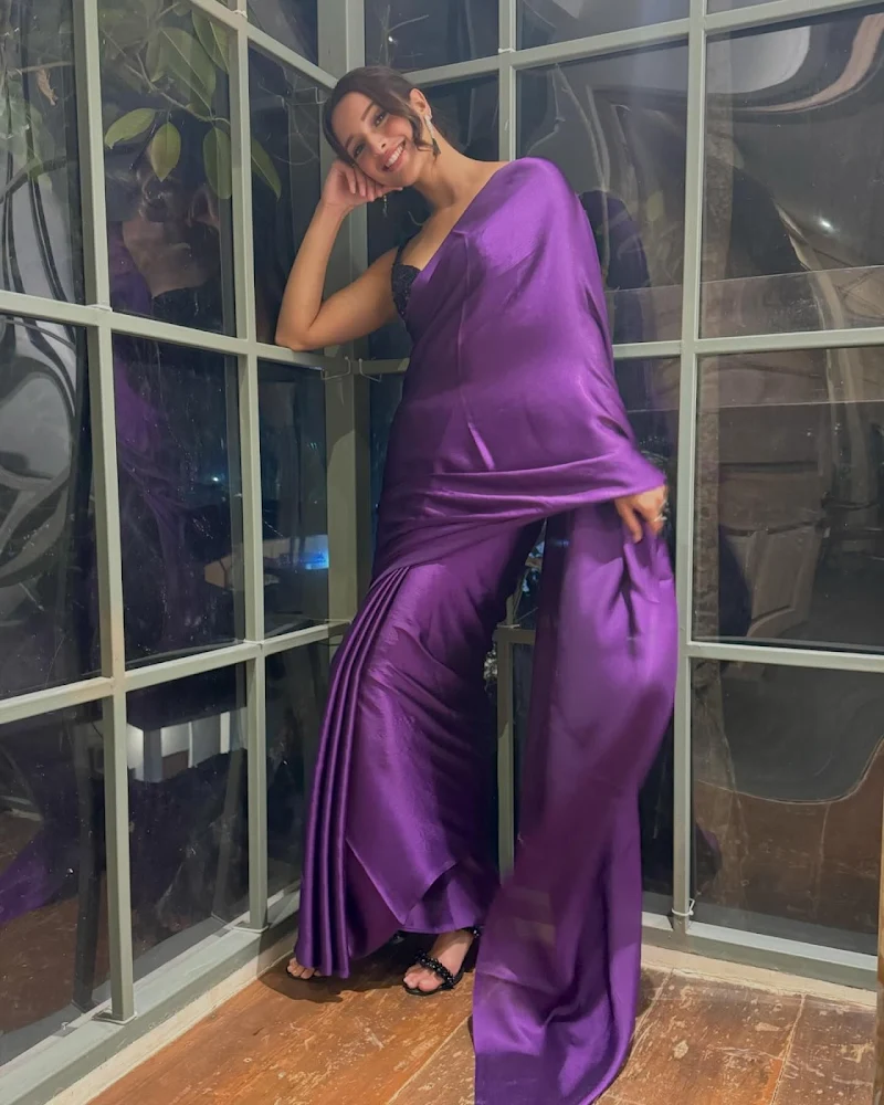 tripti dimri purple saree tiny blouse tripti dimri purple saree tiny blouse