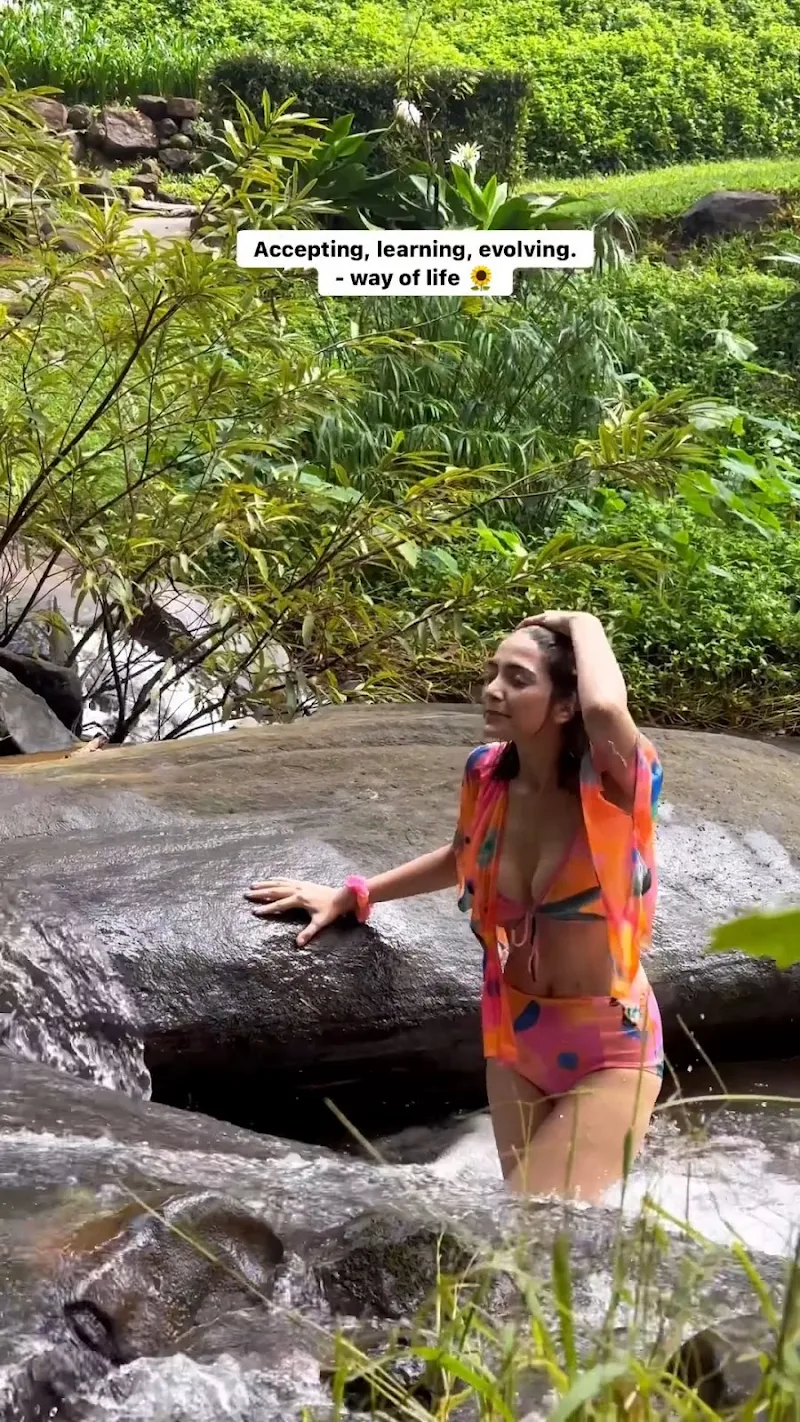 Yogita Bihani bikini cleavage sexy legs Yogita Bihani bikini cleavage sexy legs