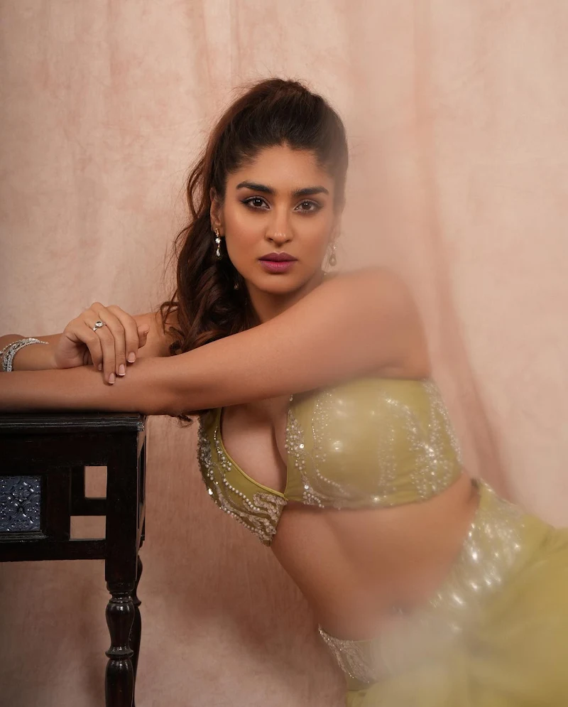 Yukti Thareja cleavage navel piercing hot actress Yukti Thareja cleavage navel piercing hot actress