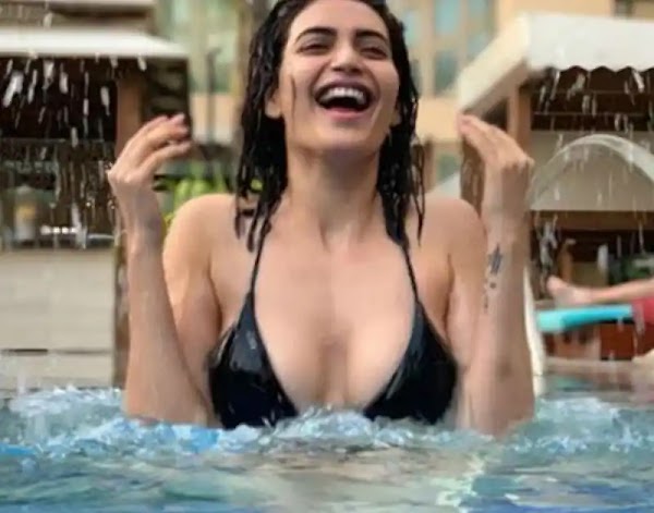 karishma tanna bikini pool indian tv actress cleavage