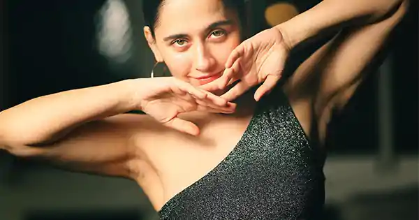 sanjeeda shaikh armpits one shoulder top jeans heeramandi waheeda