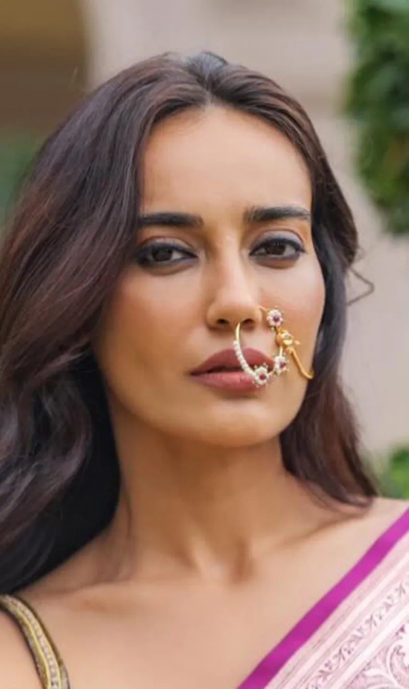 surbhi jyoti face card nose ring qubool hai 25