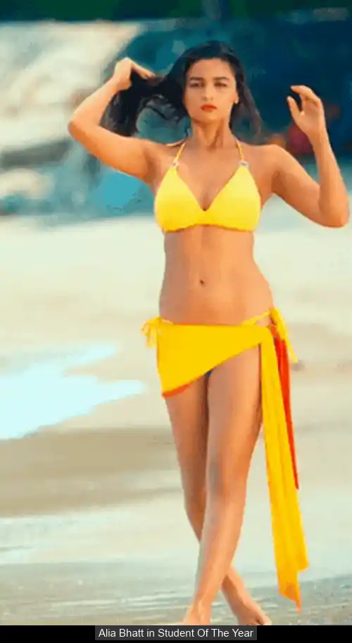 Alia Bhatt bikini Student Of The Year
