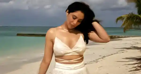 Jaat movie actress, Regina Cassandra, in white bikini top turned the heat up.