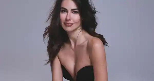 Turkish actress, Nesrin Cavadzade, in off shoulder black mini dress looked too hot to handle.