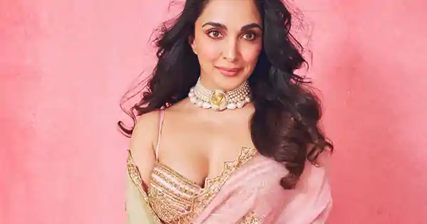 kiara advani pink saree golden blouse cleavage kiara advani pink saree golden blouse cleavage